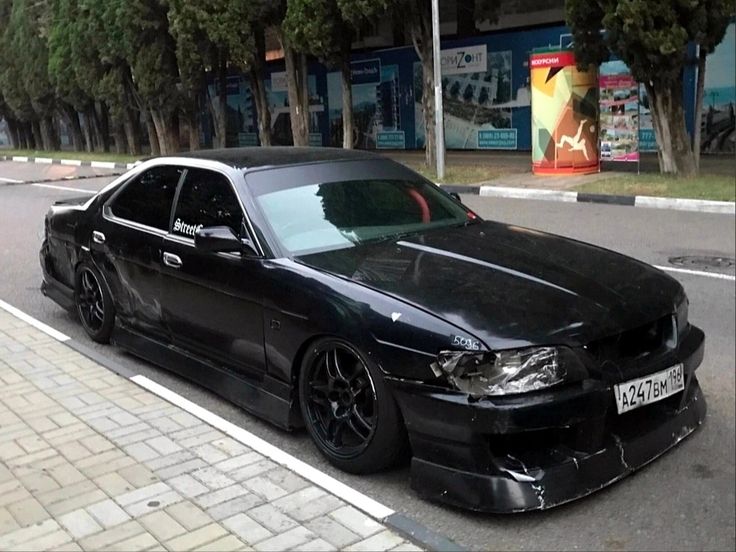 Nissan Laurel C35